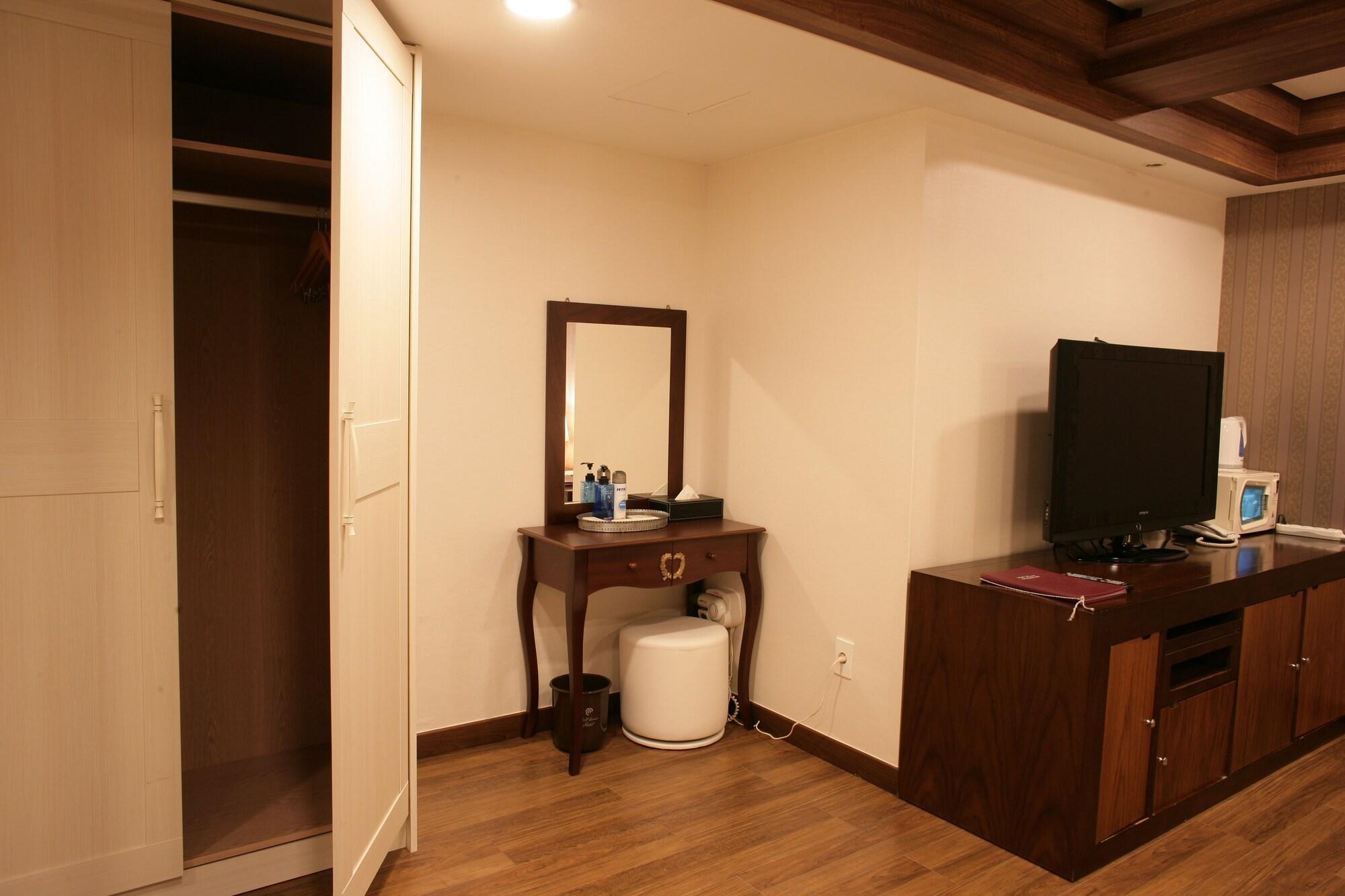 Hill House Seoul Myeongdong Hotel ภายนอก รูปภาพ